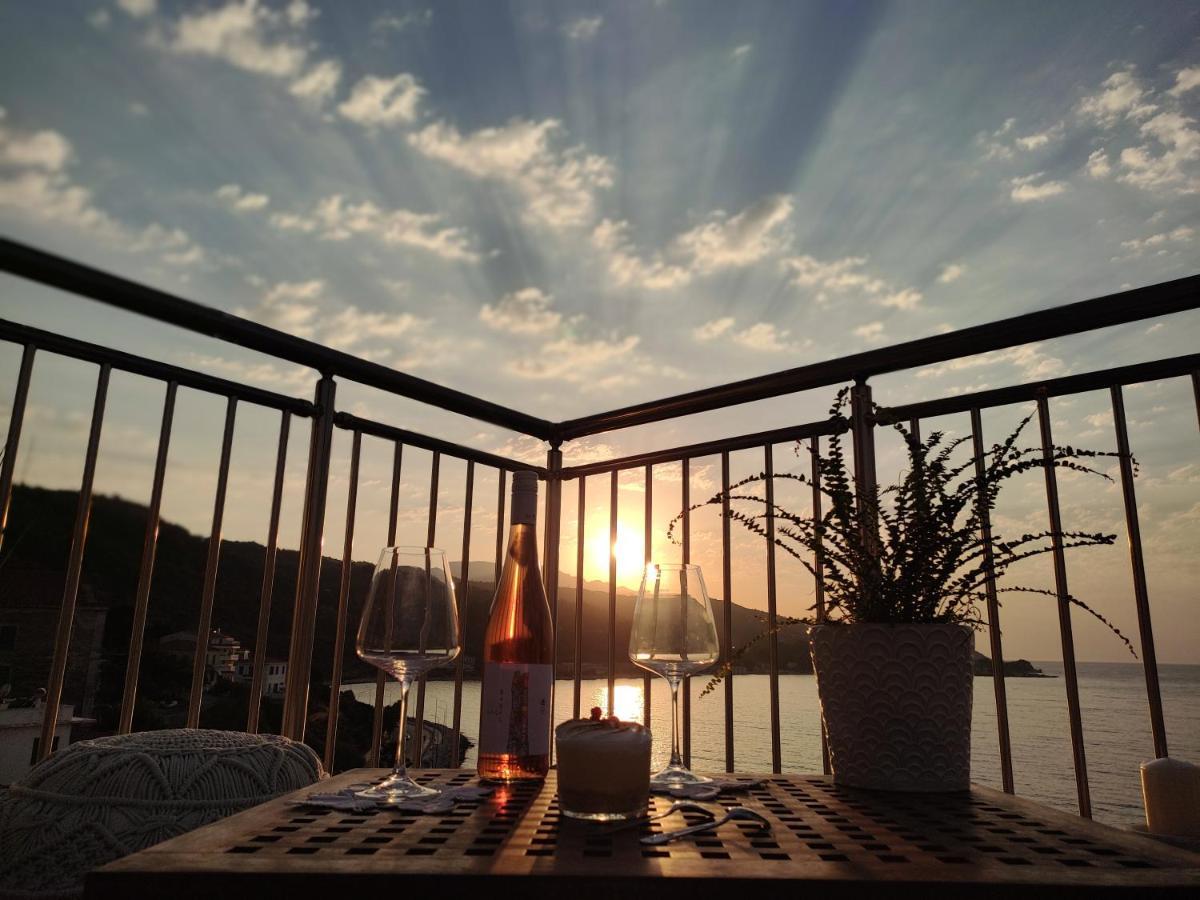 Angel's 2 Apartment Samos Town
